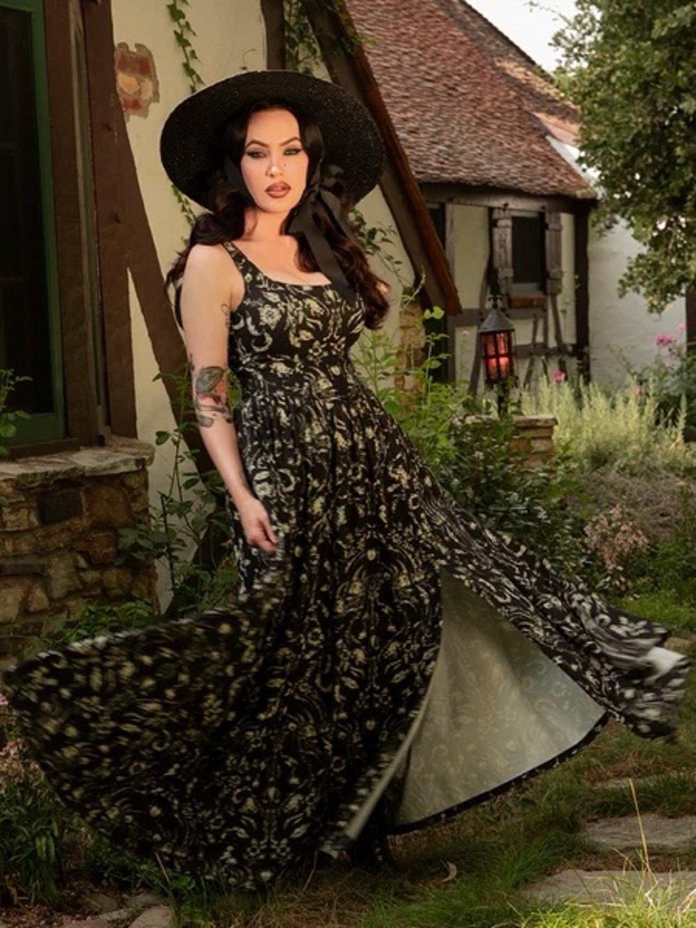 NWT La Femme En Noir "Novella" Cottage Witch Toile Maxi Dress XS